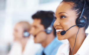 Plateau d'appels Agaphone gérant l'accueil téléphonique des professionnels.